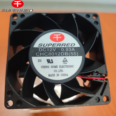 Efektif dan kompak 12V DC CPU kipas yang terbuat dari PBT plastik dengan konektor 3-pin